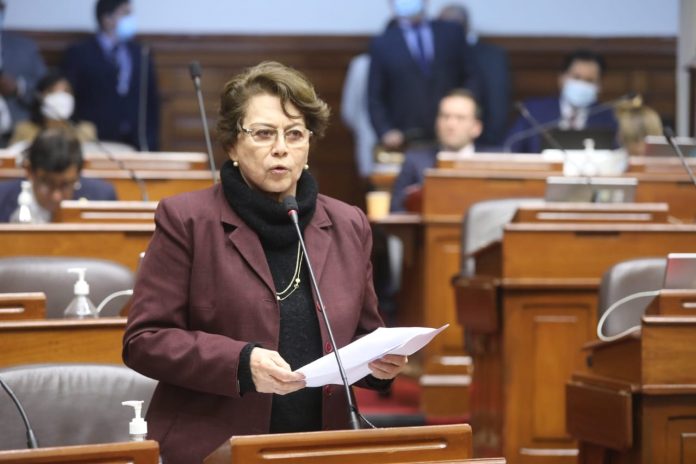 Gladys Echaíz