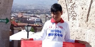 Perú logra medalla en su primera Olimpiada Mundial de Informática Rolly Mamani Cutipa obtuvo la primera medalla para el Perú en la 34.ª Olimpiada Internacional de Informática