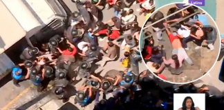 Comerciantes de mesa redonda se enfrentan a golpes con fiscalizadores