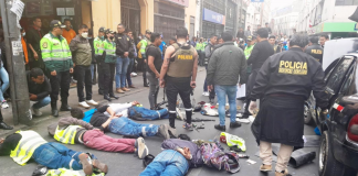 Frustran asalto a banco y detienen a 5 delincuentes en el Centro de Lima
