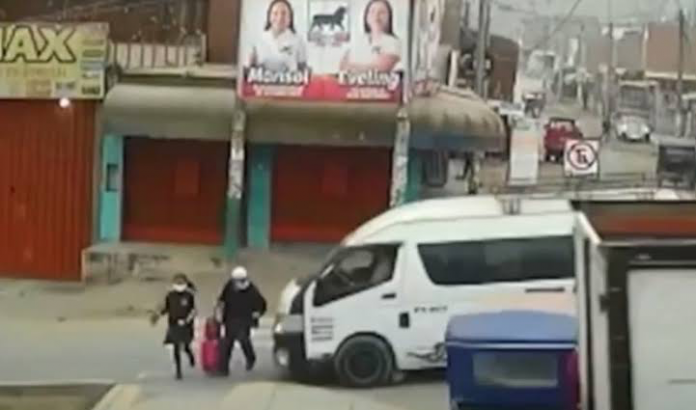 Abuelito muere tras ser atropellado al cruzar la pista con su nieta