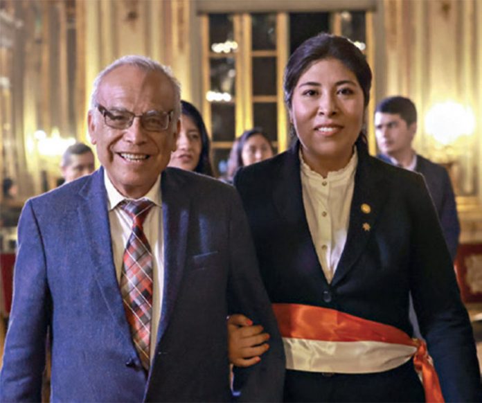 Aníbal Torres y Betssy Chávez Aníbal Torres y Betssy Chávez