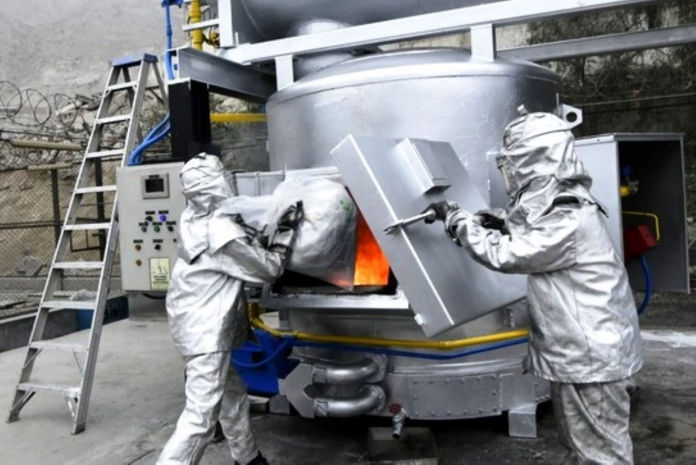 Mininter incinera más de 69 toneladas de droga decomisada