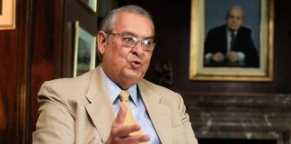Excanciller: “Se metieron donde nadie los llamó” Allan Wagner