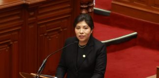 Betssy Chávez no da credibilidad a la democracia y al Congreso” Betssy Chávez