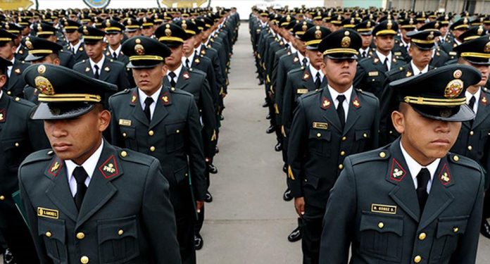 CANCELAN VACACIONES A OFICIALES DE LA PNP