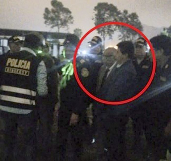 Pedro Castillo enmarrocado