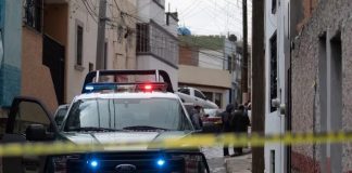 Ataque armado deja al menos ocho muertos en bar de Zacatecas