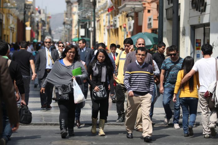 Peruanos
