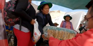 Caja Huancayo lleva ayuda a población damnificada de Secocha