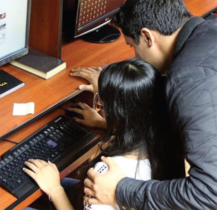 Hostigamiento sexual laboral