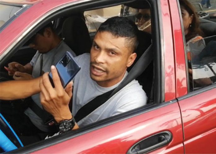 Inspectores de Tránsito de Surco intervienen a colectivero que escapó de operativo