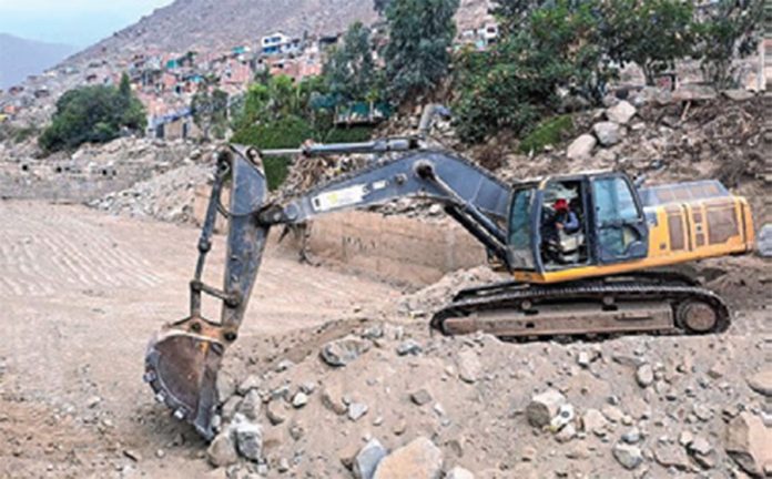 Intensifican labores de prevención en ríos y quebradas ante incremento de lluvias