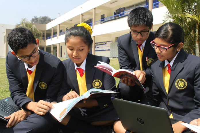 Más de 18 mil estudiantes se inscribieron para postular a los COAR