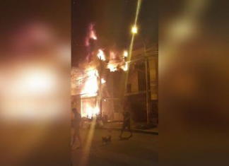 Muere en incendio de almacén clandestino en SJL