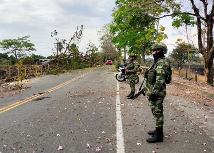 Un ataque del ELN a una base del Ejército deja al menos nueve muertos y ocho heridos