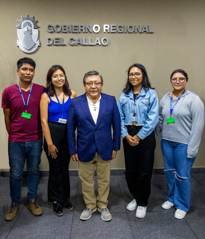 Gore Callao beca a estudiantes chalacos para seguir estudios en China