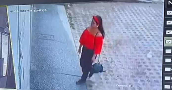 Mujer apuñala a embarazada de 7 meses en SJM Mujer apuñala a embarazada de 7 meses en SJM