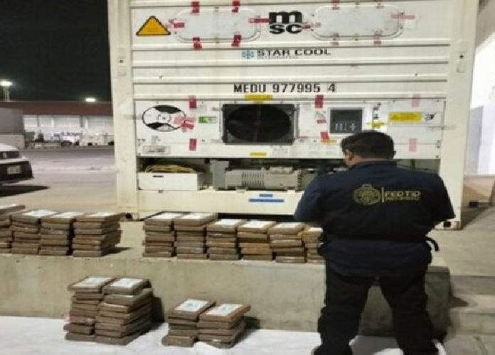 Fiscalía confirmó el hallazgo de 276 kg de droga en el puerto de Paita