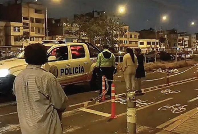 Abuelito muere y su esposa queda grave tras ser arrollados por una moto