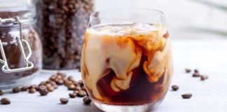 Café helado con coco