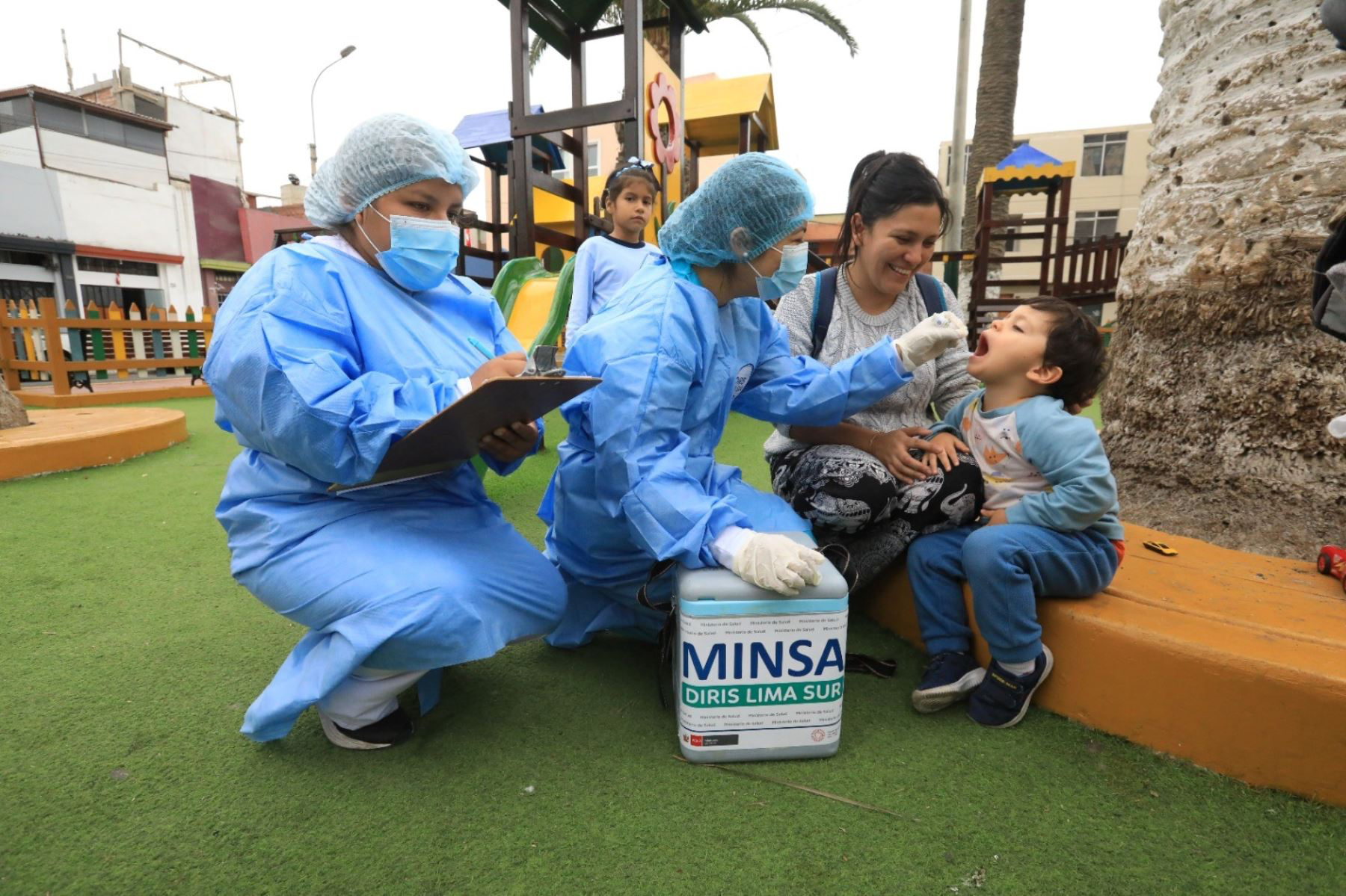 Cerca de 500,000 niños se protegieron contra la polio y el sarampión