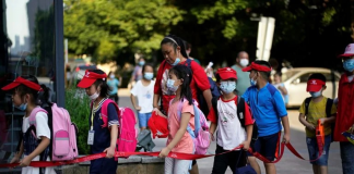 Hombre asesinó con cuchillo a tres niños y tres adultos en jardín de China