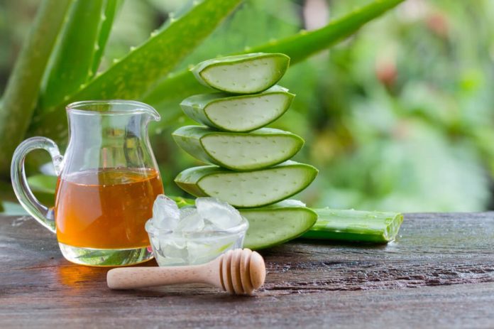 Jugo de aloe vera y miel