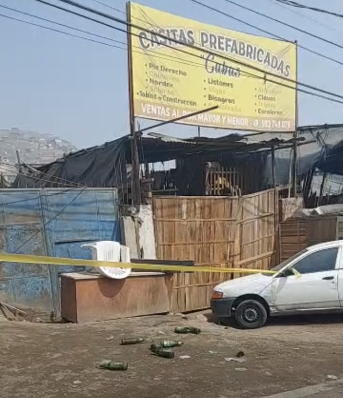 Tres integrantes de una familia son asesinados a balazos en Huaycán