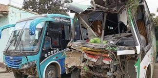 Choque entre buses interprovinciales dejan seis heridos en Laredo