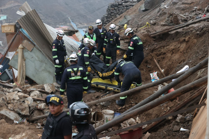 Hallan muerto a niño de 4 años que quedó sepultado por derrumbe en su vivienda