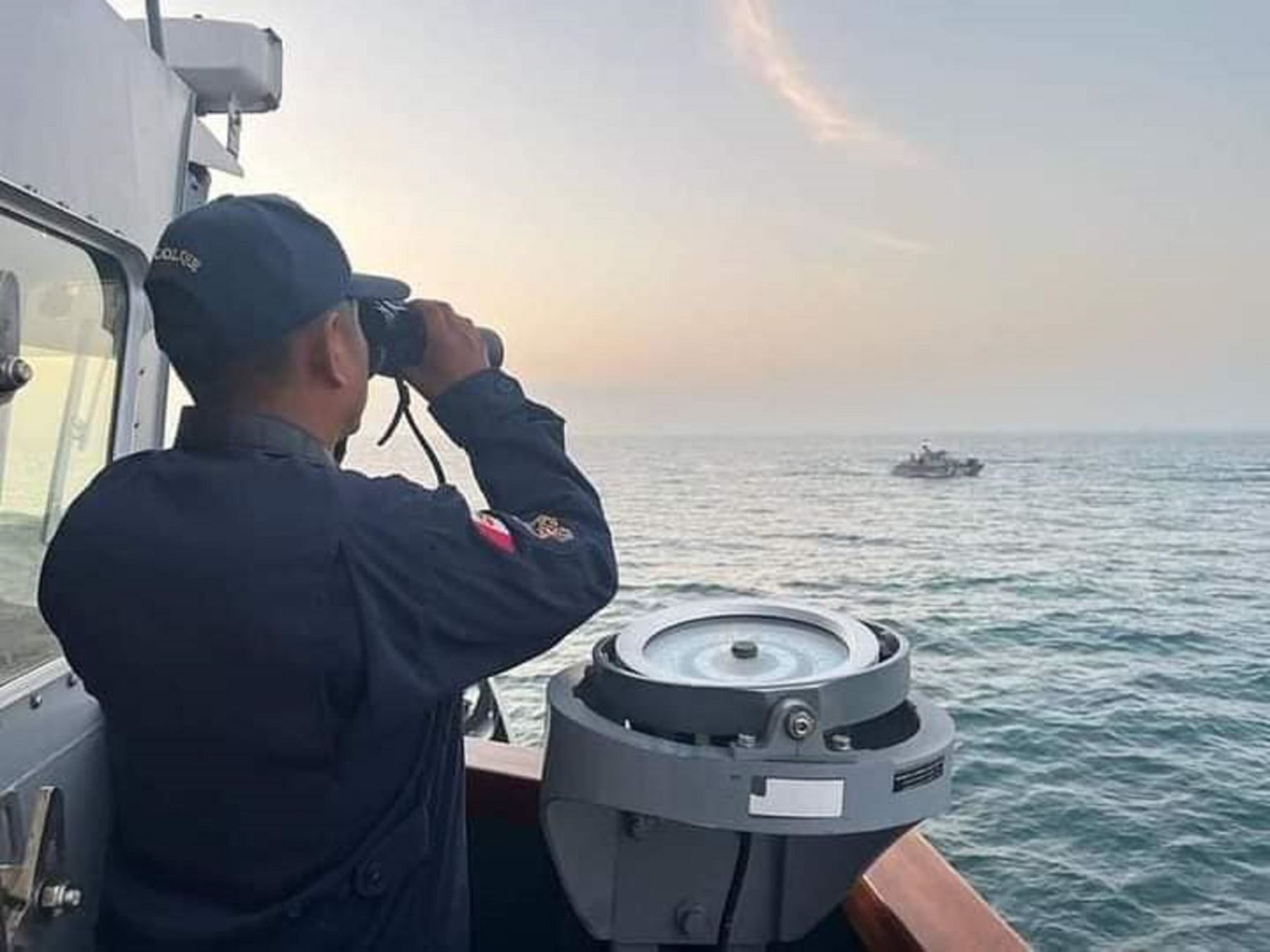 Sigue búsqueda de ocupantes de avioneta que cayó al mar en Huanchaco
