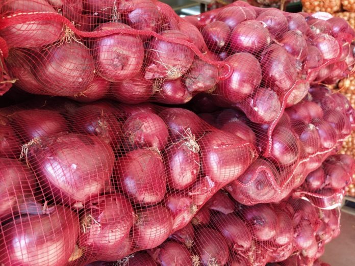 Precio de la cebolla aumenta hasta cinco veces más frente al 2022