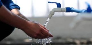 Corte de agua en Lima: ciudadanos compran suministros