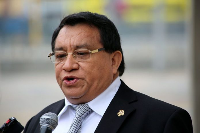 José Luna pide que se investigue a las AFP