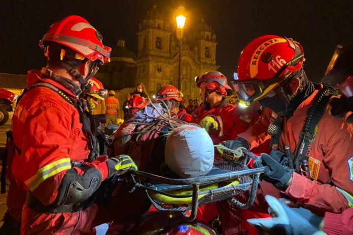 Congreso: Proponen que bomberos voluntarios reciban bono 3 veces al año