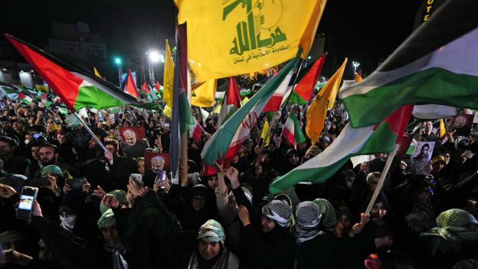 Israel pide a ciudadanos abandonar Egipto y Jordania