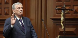 Rospigliosi juramentó en reemplazo de Nano Guerra Fernando Rospigliosi Capurro