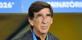 Botan a Costas de Bolivia previo a partido con Perú Gustavo Costas