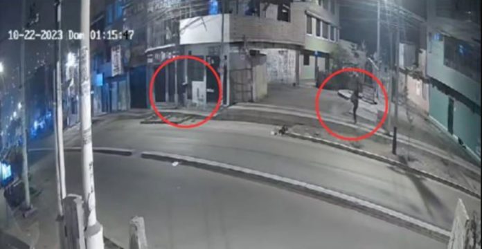 Policía abate a dos delincuentes