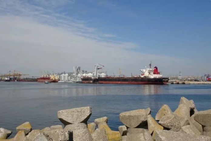 Reino Unido advirtió que Rusia atacará en el mar Negro con minas flotantes