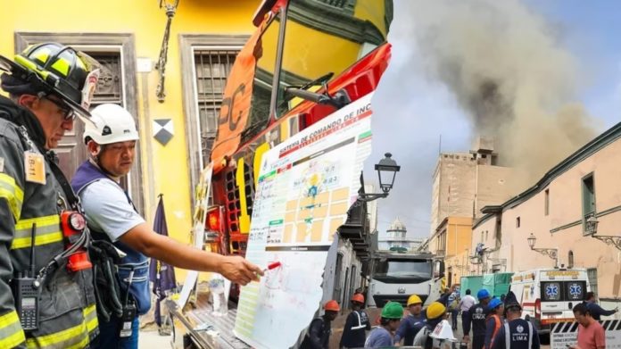 Incendio en Centro de Lima: 70 bomberos lucharon con el fuego