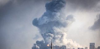 Terroristas secuestran a cuatro niños franceses