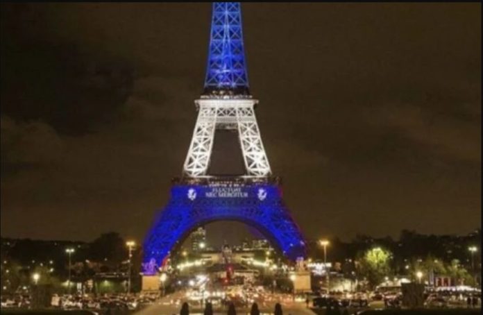 Torre Eiffel brilló con la bandera de Israel