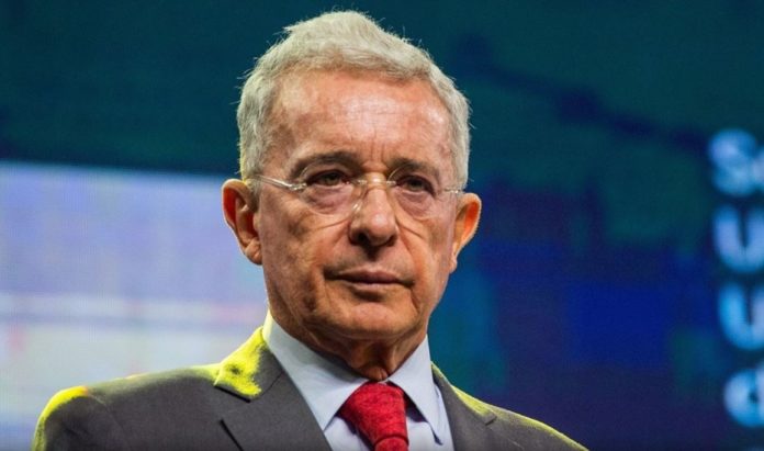 Colombia: Álvaro Uribe asegura que será llamado a juicio Colombia: Álvaro Uribe asegura que será llamado a juicio
