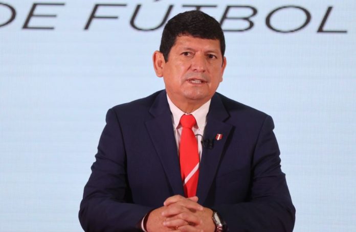 Agustín Lozano y sus gastos con el dinero de la FPF