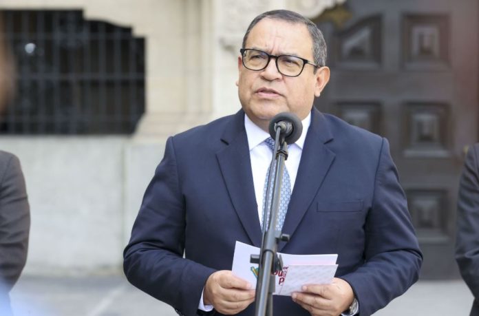 Alberto Otárola: PCM ofreció trabajo a joven cercana al ministro