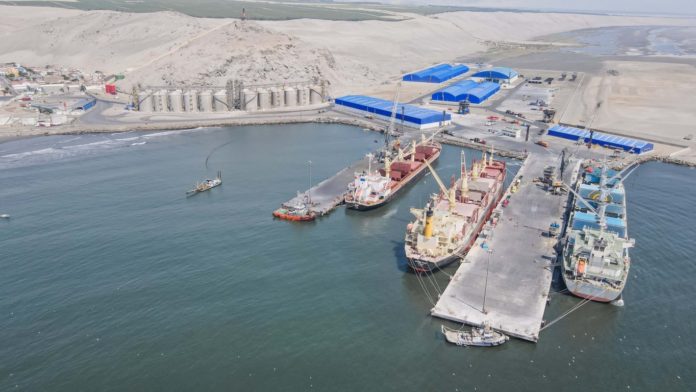 Minería ilegal comercializa 22.000 toneladas de carbón mensual