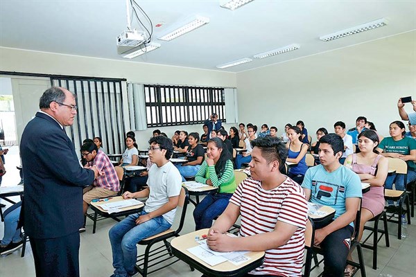 MEF informa fecha de incremento salarial para docentes universitarios MEF informa fecha de incremento salarial para docentes universitarios