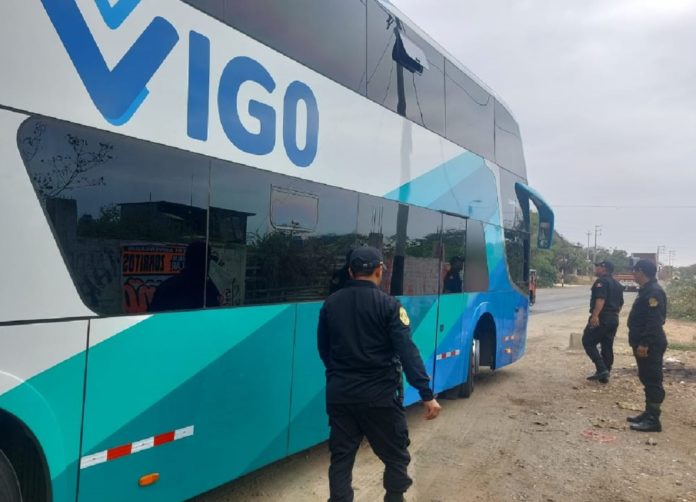 Tumbes: Bus fue intervenido por transportar extranjeros indocumentados